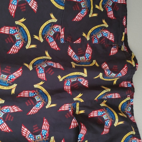 Support Our Troops Eagle Flag Scrub Top Unisex - Picture 5 of 7